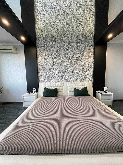 Оренда просторої 3х кімнатної квартири ЖК 4Сезони ГЕНЕРАТОРИ Киев - изображение 8