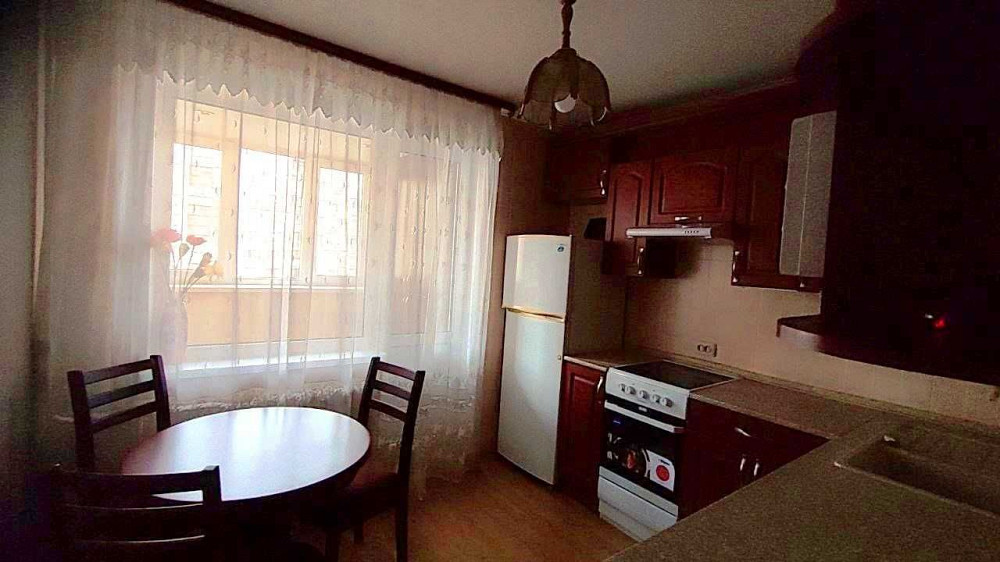 Оренда 2-х кімн. кв-ри вул. Куліша 17, Лівобережний масив Киев - изображение 1