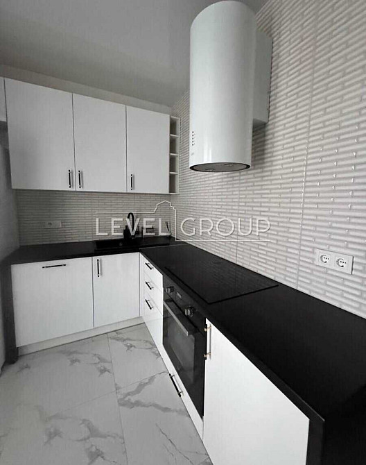 3к 10пов 82м Івана Виговського 10Є ЖК Сирецькі Сади Киев - изображение 2