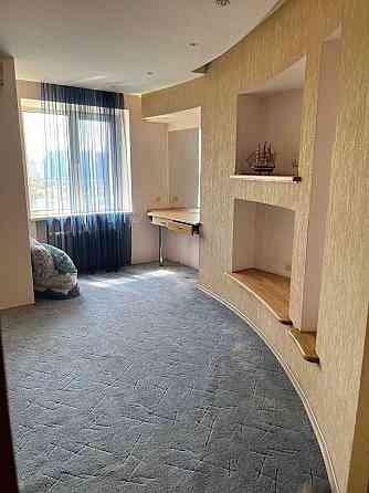 Продам 2 к. квартиру в кирпичном спец проекте на Фонтане с ремонтом Одесса