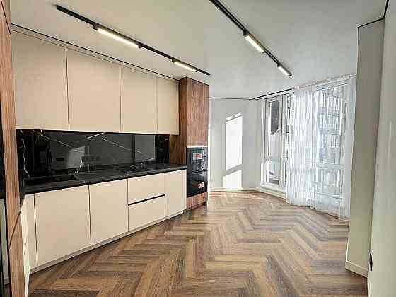 Простора квартира з дизайнерським ремонтом в ЖК Manhattan Lite!!! Іvano-Frankivsk