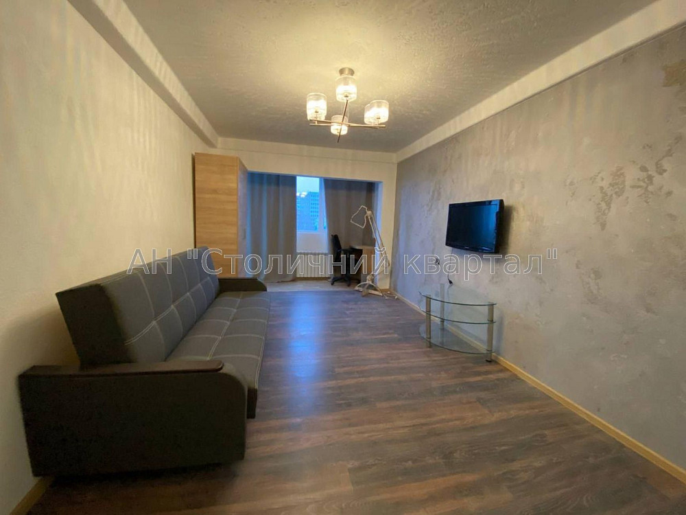 Куренівка вулиця Петропавлівська 6 Киев - изображение 5