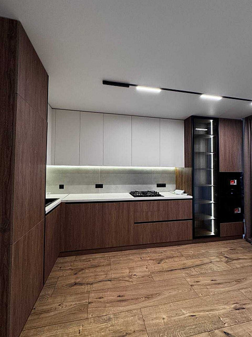 Продаж 1к кв на ЖК Фемелі Плаза Івано-Франківськ - зображення 2