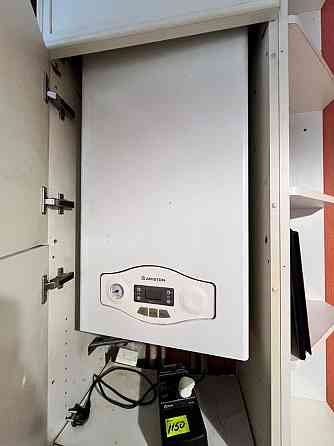 Затишна 3-кімнатна з ремонтом навпроти Вектору Трускавец