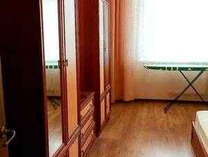 Оренда 1 кім кв. Паркові озера Воскресенська 16В Дарниця парк Перемога Київ