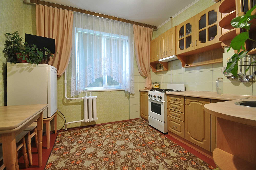 Вперше! Видова 2-кімнатна квартира Критий ринок, маг. Траш Bila Tserkva - photo 1