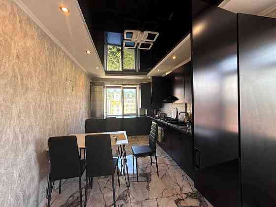 Оренда 2-кім кв ЦЕНТР вул.Мельника, м.Івано-Франківськ Іvano-Frankivsk