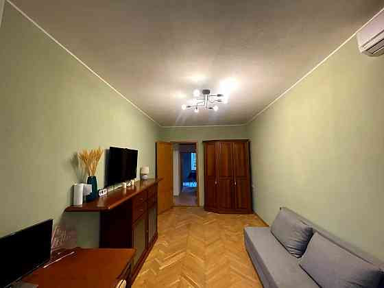 Оренда 3 кімнатної квартири бульвар Лесі Українки 6 Киев