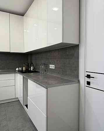 Здається в оренду,1км. світла та охайна квартира,  в новобудові Іvano-Frankivsk