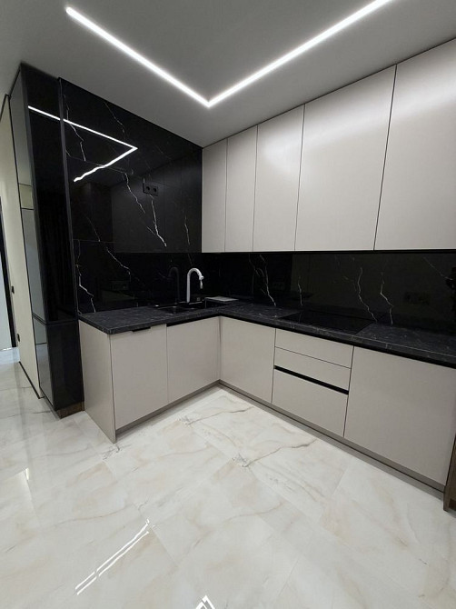 Продам 1,5-кімнатну квартиру в ЖК "Манхеттен" Івано-Франківськ - зображення 1