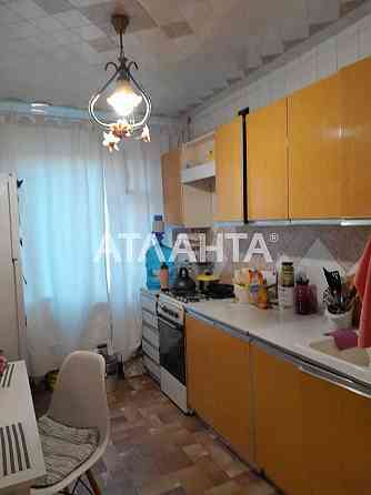 3х комнатная квартира на Генерала Петрова. В жилом состоянии. Одесса