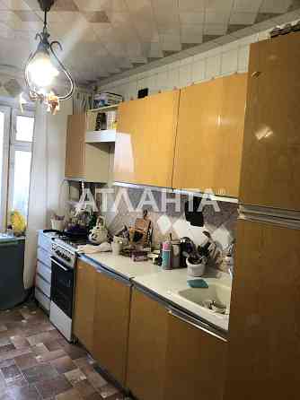 3х комнатная квартира на Генерала Петрова. В жилом состоянии. Одесса