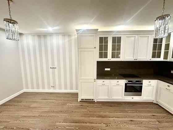 Продаж 3 к.кв. з ремонтом в ЖК Новопечерська Вежа Липки Бойчука Київ