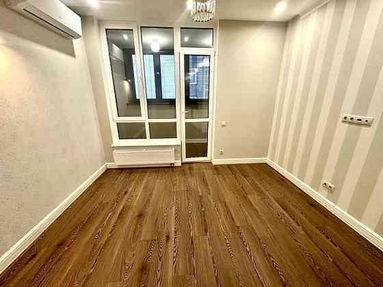 Продаж 3 к.кв. з ремонтом в ЖК Новопечерська Вежа Липки Бойчука Київ