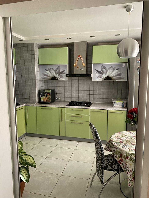 Продам 3-кімнатну квартиру, Соборний р-н, Перемога-4, пр. Героїв AK Дніпро - зображення 3