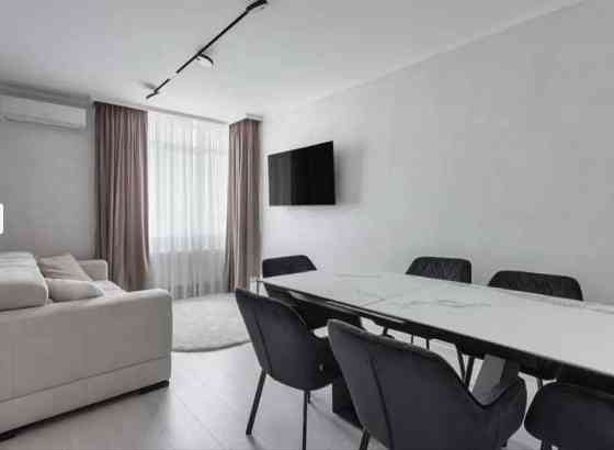 Реал Парк 2во кімнатна квартира Одесса