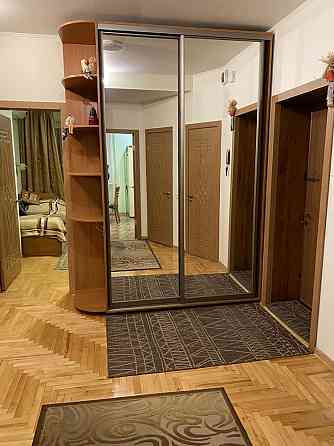 3к квартира 77.6 кв.м, є гараж вул.Жуковського. Власник Запорожье