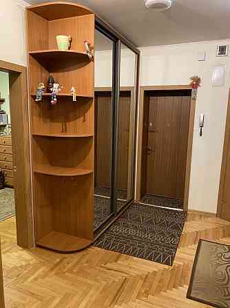 3к квартира 77.6 кв.м, є гараж вул.Жуковського. Власник Запорожье