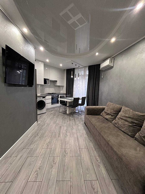 ГАРЯЧА ПРОПОЗИЦІЯ! Квартира з новим ремонтом + КЛАДОВКА в ціні! Ірпінь - зображення 1