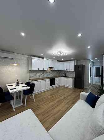 1кімнатна біля ОЗЕРА Manhattan UР Івано-Франківськ