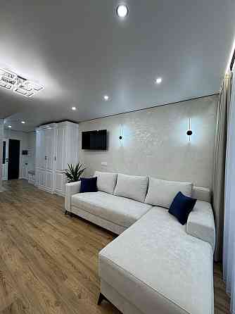 1кімнатна біля ОЗЕРА Manhattan UР Івано-Франківськ