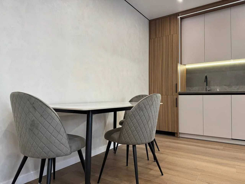 Двокімнатна з стильним ремонтом біля річки Ивано-Франковск - изображение 7