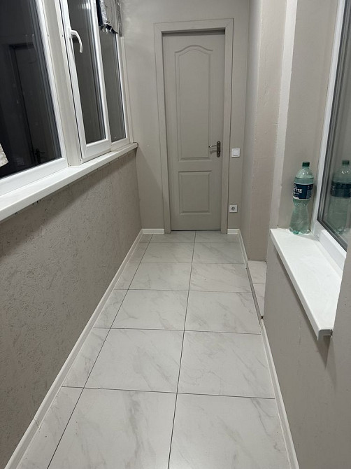 Левада 1 кімнатна в новому будинку по пр. Мира Полтава - зображення 7