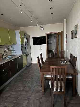 Здам квартиру в Києві, вул.Осіння. Киев