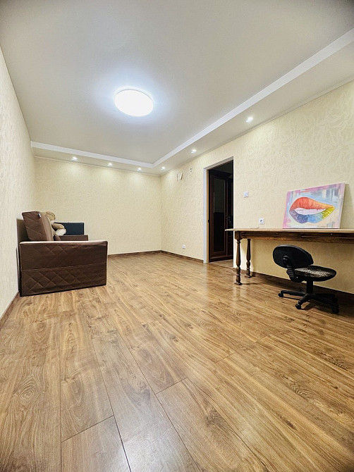 Продам 2 кімнатну квартиру Космонавтів Артем Кривой Рог - изображение 4