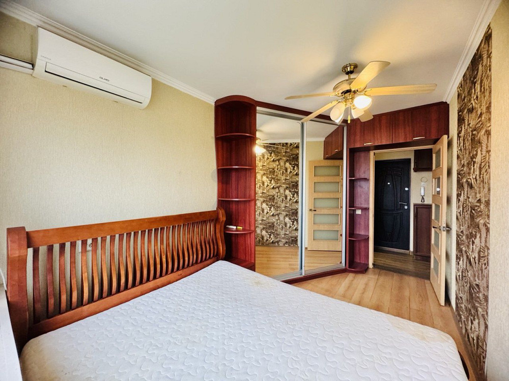 Продам 2 кімнатну квартиру Космонавтів Артем Кривой Рог - изображение 2