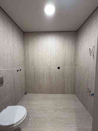 Продаж однокімнатної квартири поруч міського озера Івано-Франківськ