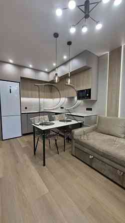 Продаж 1 кімн квартири 44м2/Варшавський2/ Олександра Олеся /ремонт Київ