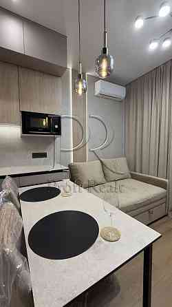 Продаж 1 кімн квартири 44м2/Варшавський2/ Олександра Олеся /ремонт Київ