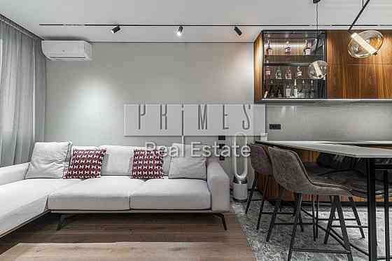 Продаж 2к квартири з новим ремонтом 82 м² ЖК Печерськ Звіринецька Kyiv