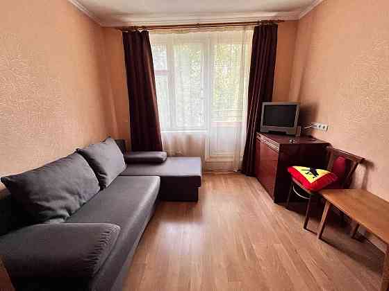 Продам 1кiм. квартиру вул. В. Зубенко , м. Студентська Харків