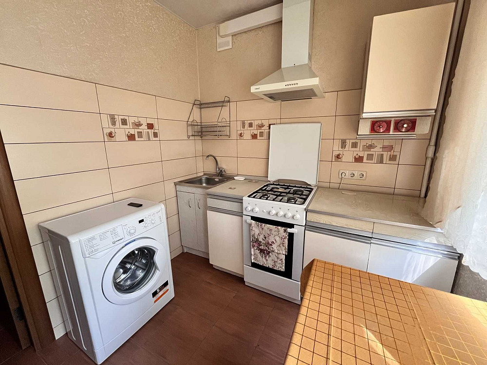 Продам 1кiм. квартиру вул. В. Зубенко , м. Студентська Харьков - изображение 1