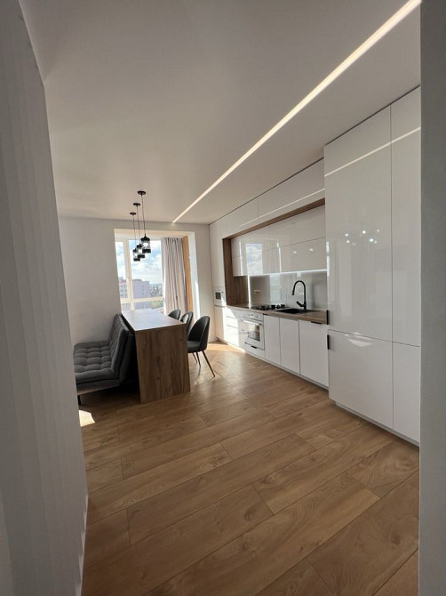 Квартира 1к. Центер Яровиця Луцьк - зображення 4