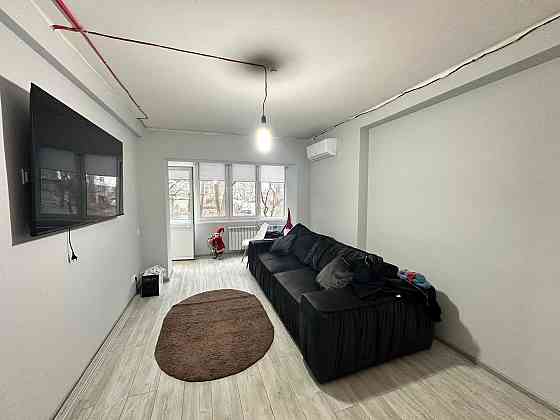 Простора 3-кімнатна квартира бульвар Миколи Руденка 22 Київ