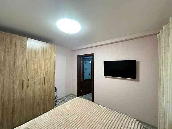 Простора 3-кімнатна квартира бульвар Миколи Руденка 22 Київ