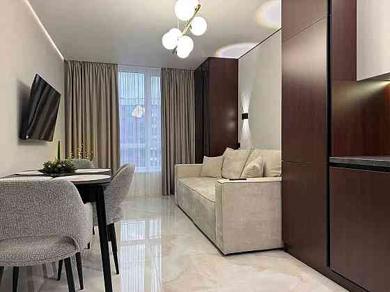 Двокімнатна з шикарним ремонтом Івано-Франківськ