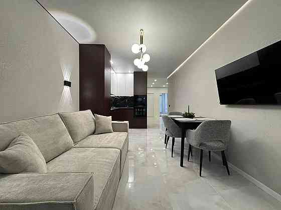 Двокімнатна з шикарним ремонтом Івано-Франківськ