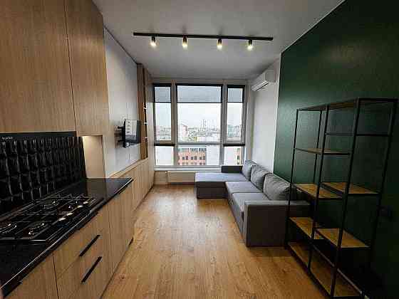 Простора квартира у житловому комплексі бізнес класу Main House Іvano-Frankivsk