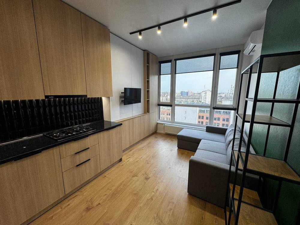 Простора квартира у житловому комплексі бізнес класу Main House Іvano-Frankivsk - photo 5