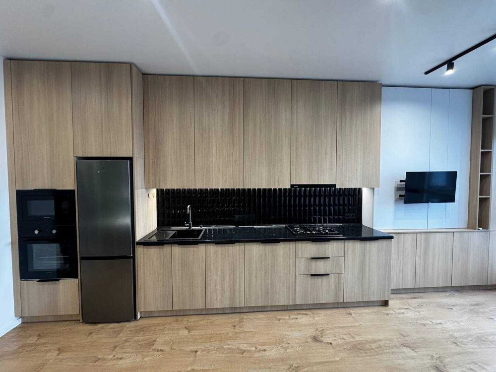 Простора квартира у житловому комплексі бізнес класу Main House Іvano-Frankivsk - photo 3