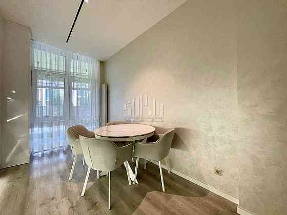 Живіть як у будинку! 2к - квартира з ремонтом та критою терасою 24м2. Київ