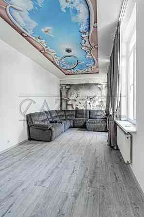 Продажа 4к квартиры, ул. Светлицкого, Подольский р-н, Виноградарь. Київ