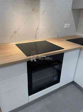 Продаж квартири з дизайнерським ремонтом ЖК Патріотика Дарницький р-н Київ