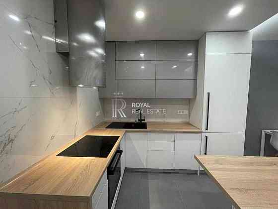 Продаж квартири з дизайнерським ремонтом ЖК Патріотика Дарницький р-н Київ