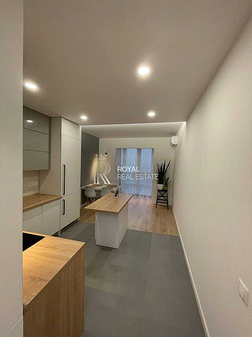 Продаж квартири з дизайнерським ремонтом ЖК Патріотика Дарницький р-н Київ - зображення 4