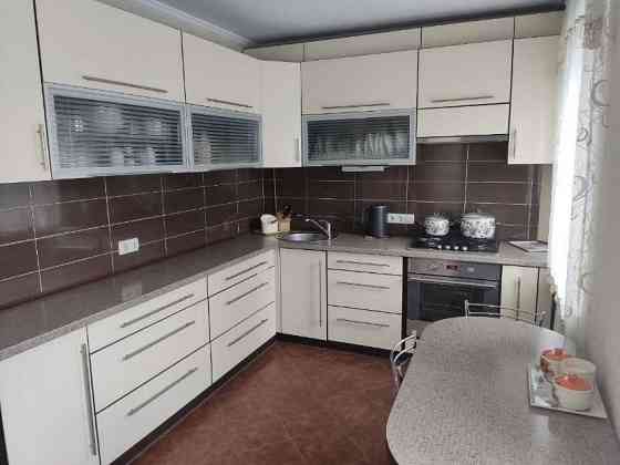 Продам 2 км/ Центр /вул. Каразіна Харьков